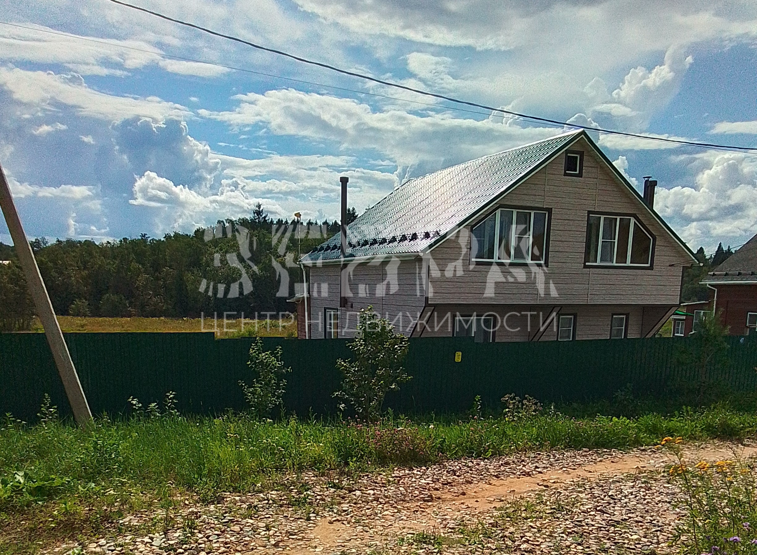 Продается 2-х этажный дом в деревне Копцево, Александровского района